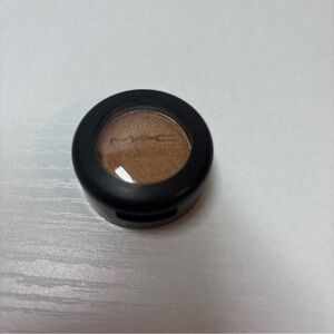 MAC Amber Lights Frost Eye Shadow